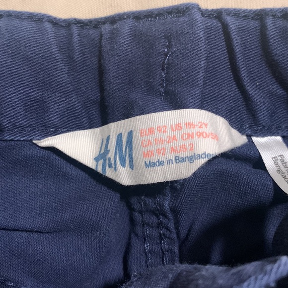 H&M navy blue toddler tapered jeans size 18-24months - Picture 3 of 4